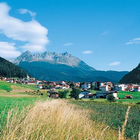 Apartamento Altes Zollhaus-3 By Interhome Nauders