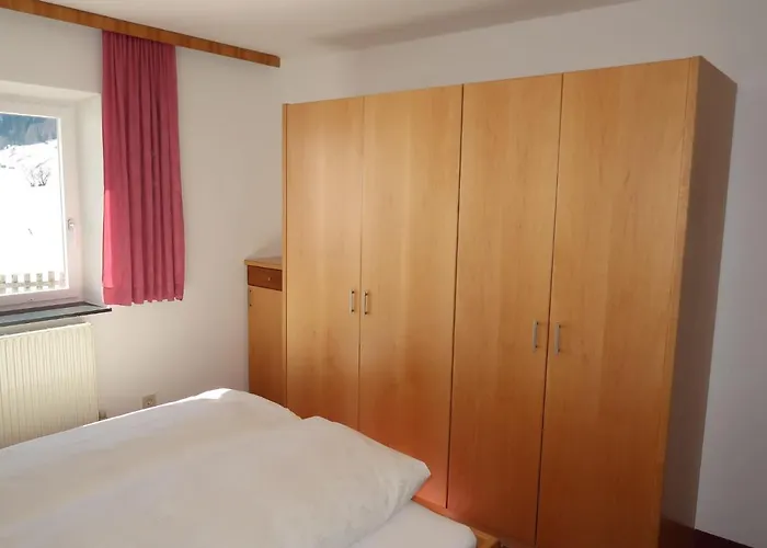 Apartamento Altes Zollhaus-3 By Interhome Nauders